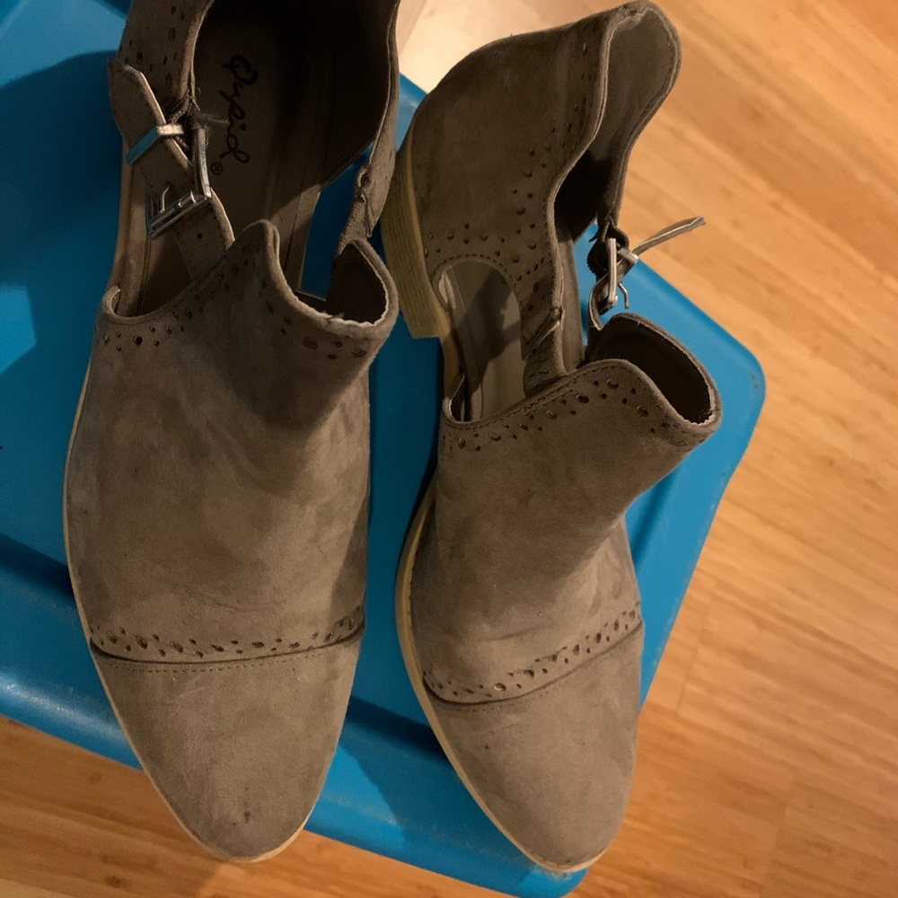 Slip on shoes